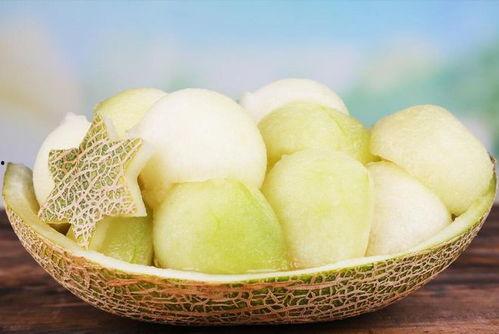 月亮吃瓜什么意思,揭秘网络流行语的趣味与内涵