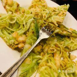 虾饼吃瓜,夏日美食新风尚