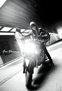 机车男女吃瓜,吃瓜群众的趣味生活