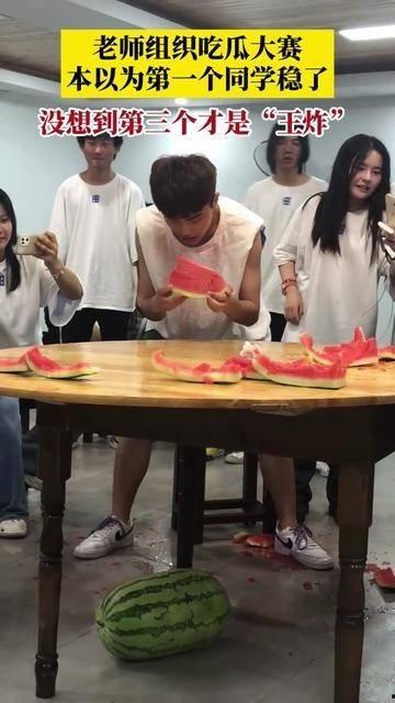 吃瓜反差大赛老师,揭秘吃瓜反差大赛背后的教育智慧