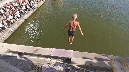 带你吃瓜天津大爷跳水,带你领略津门水上风采